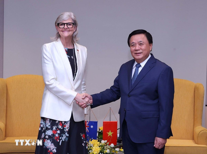 Ông Nguyễn Xuân Thắng hội kiến Toàn quyền Australia Sam Mostyn. (Ảnh: Văn Điệp/TTXVN)