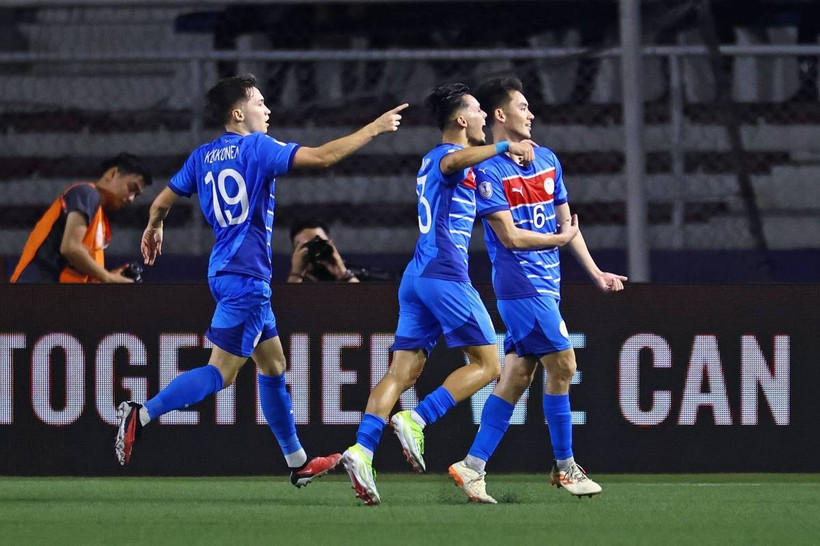 Kết quả bán kết AFF Cup 2024: 'Địa chấn' tại Rizal Memorial