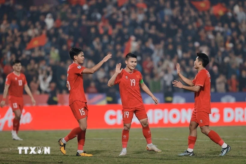 Đội tuyển Việt Nam sẽ đối đầu Singapore ở bán kết AFF Cup 2024. (Ảnh: Minh Quyết/TTXVN)