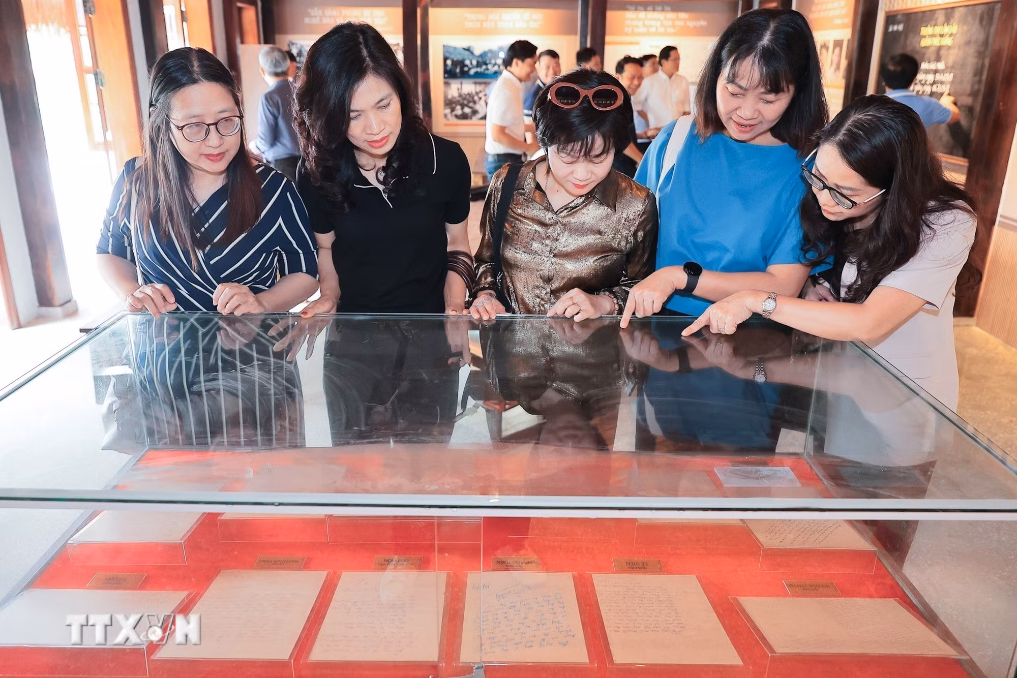 ttxvn-lien-chi-hoi-6.jpg