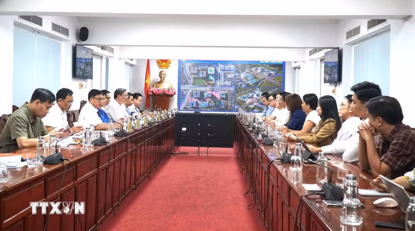 Quang cảnh buổi làm việc. (Ảnh: Ánh Tuyết/TTXVN)