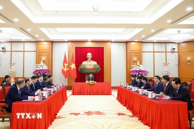 Tổng Bí thư Tô Lâm điện đàm Tổng Thư ký Đảng Hành động nhân dân Singapore (PAP), Thủ tướng Cộng hòa Singapore Lawrence Wong. (Ảnh: Thống Nhất/TTXVN)