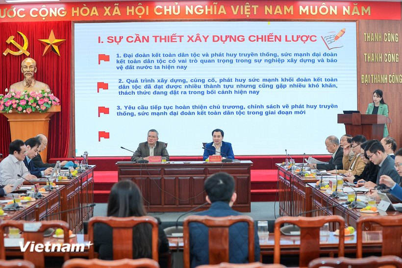 Ban thường trực Ủy ban Trung ương Mặt trận Tổ quốc Việt Nam tổ chức Hội thảo góp ý đối với dự thảo Chiến lược Đại đoàn kết toàn dân tộc đến năm 2030, tầm nhìn đến năm 2045. (Ảnh: Hoài Nam/Vietnam+)