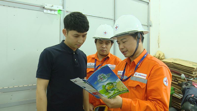 Vì sao thời gian dùng điều hòa như nhau nhưng trời nóng tốn điện hơn? ảnh 1