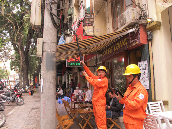 EVN Hà Nội phản hồi về việc nhân viên "ghi nhầm" chỉ số công tơ ảnh 1