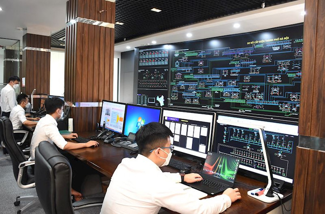 EVNHANOI nâng cao độ tin cậy cung cấp điện với trạm không người trực ảnh 2