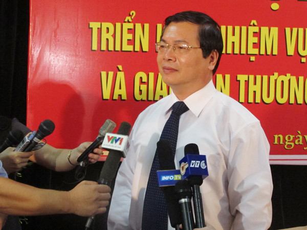 Thu ngân sách 2015: Chưa điều chỉnh chỉ tiêu dù giá dầu thô giảm mạnh ảnh 1