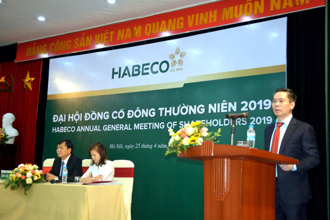 Ông Ngô Quế Lâm, Tổng Giám đốc HABECO phát biểu tại Đại hội cổ đông. (Ảnh: Đức Duy/Vietnam+) Đại hội cổ đông Habeco: Đặt mục tiêu lợi nhuận sau thuế 310 tỷ đồng ảnh 2