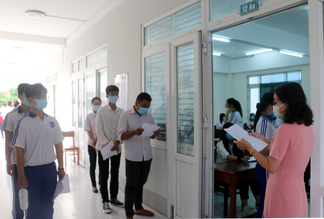 Bí thư Hà Nội: Bảo đảm an toàn, tổ chức thành công Kỳ thi vào lớp 10 ảnh 1