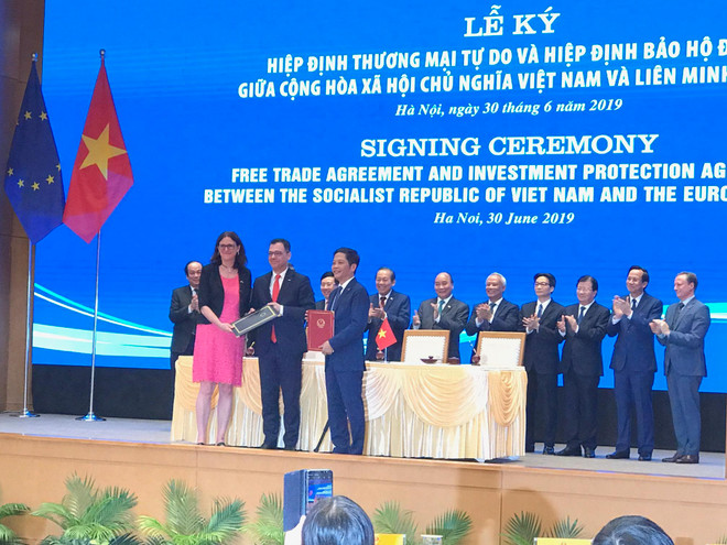 Ký kết EVFTA-EVIPA: Thúc đẩy mạnh mẽ phát triển kinh tế Việt Nam-EU ảnh 1