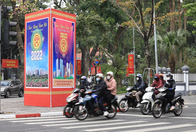 Hà Nội yêu cầu tăng tối đa công suất điều trị F0 ở xã, phường ảnh 1