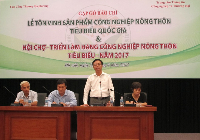 Tôn vinh 102 sản phẩm công nghiệp nông thôn tiêu biểu cấp quốc gia ảnh 2