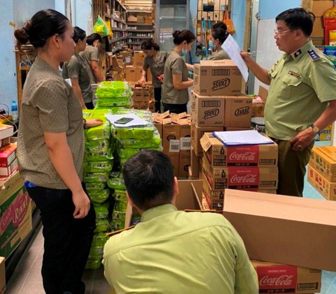 Dịch COVID-19: Đẩy mạnh kiểm soát thị trường, ngăn đầu cơ trục lợi ảnh 2