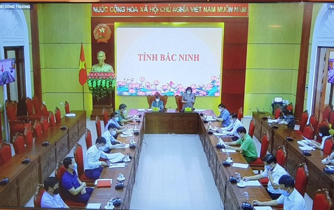 Bộ Công Thương: Ưu tiên tiêm vaccine cho công nhân để đạt mục tiêu kép ảnh 2