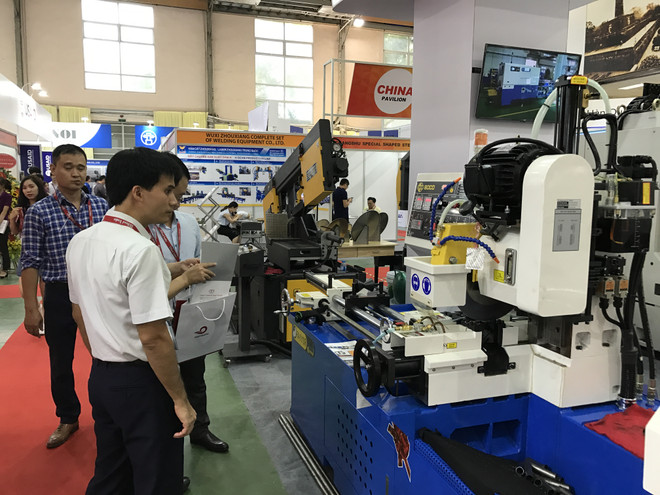 Nhập khẩu máy tính, sản phẩm điện tử và linh kiện vượt 21 tỷ USD ảnh 1