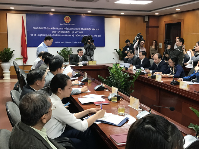 Năm 2018, EVN lãi gần 700 tỷ đồng từ sản xuất kinh doanh điện ảnh 2