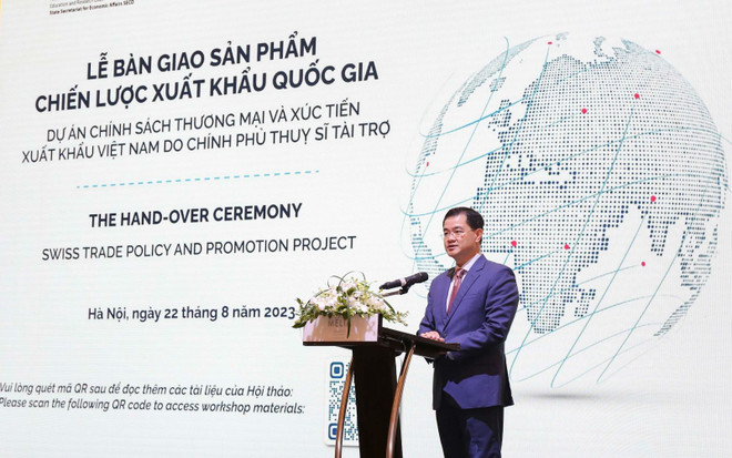 Bàn giao Báo cáo Chiến lược thúc đẩy xuất khẩu ngành, lĩnh vực ưu tiên ảnh 2