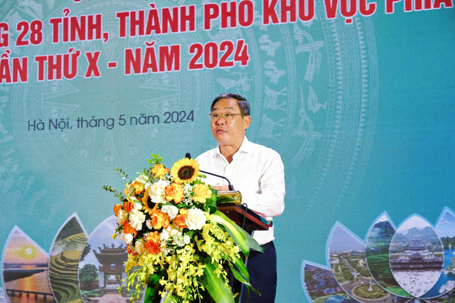 Ông Lê Hồng Sơn, Phó Chủ tịch Ủy ban Nhân dân thành phố Hà Nội gợi mở các giải pháp để phát triển công nghiệp, thương mại. (Ảnh: Đức Duy/Vietnam+) SonHN.jpg