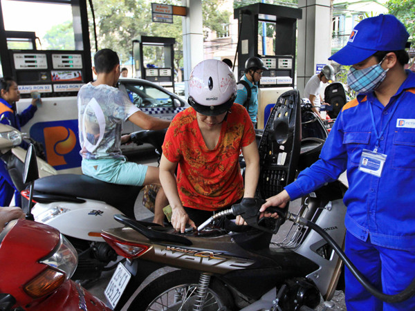 Giữa hai kỳ điều chỉnh, quỹ bình ổn của Petrolimex tăng 105 tỷ đồng ảnh 1