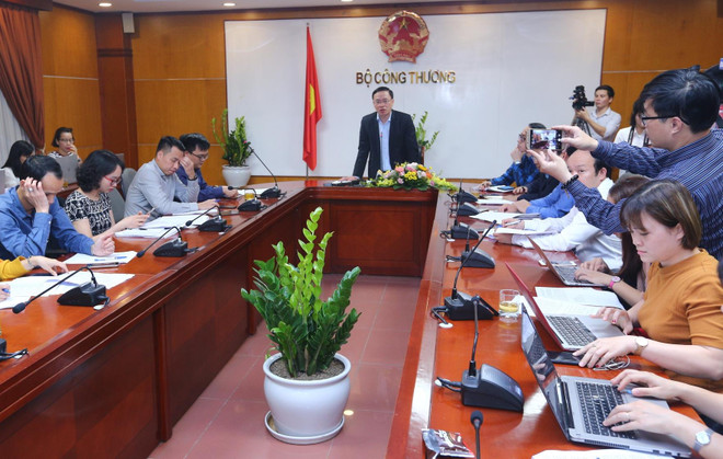 Ông Nguyễn Anh Tuấn, Cục trưởng Cục Điều tiết Điện lực Việt Nam. (Ảnh: Đức Duy/Vietnam+) Bộ Công Thương: Từ ngày 20/3, giá điện chính thức tăng 8,36% ảnh 3