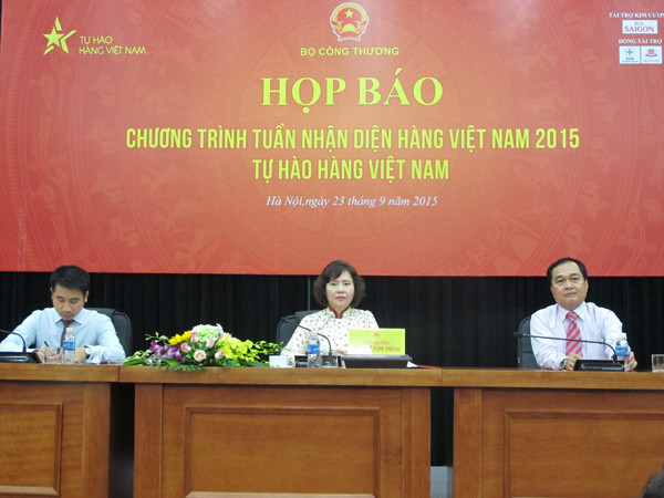 Bộ Công Thương công bố sự kiện "Tuần nhận diện hàng Việt Nam 2015" ảnh 1
