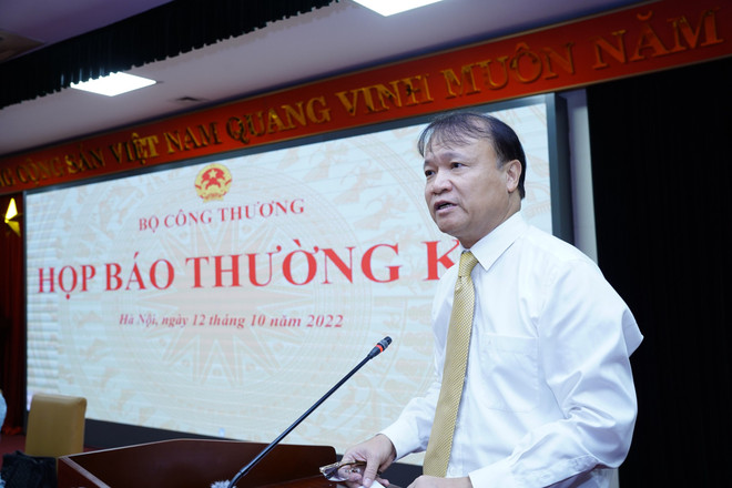 Bộ Công Thương nêu các nhóm giải pháp để đảm bảo cung ứng xăng dầu ảnh 1