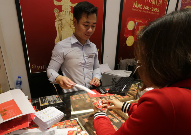 Quay đầu giảm, giá vàng SJC xuống mốc 67 triệu đồng mỗi lượng ảnh 1