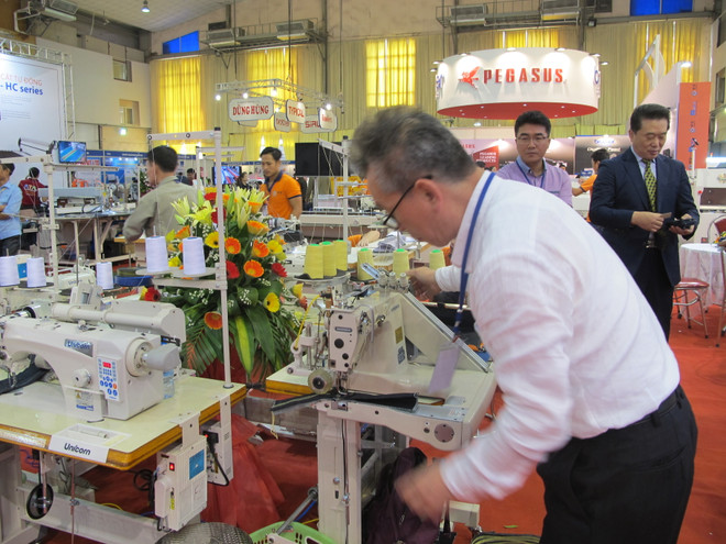 Việt Nam nhập siêu hơn 2,3 tỷ USD từ thị trường Trung Quốc ảnh 1