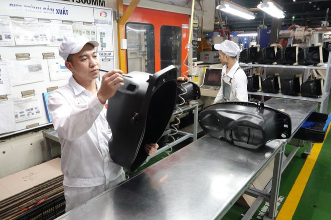 Thị trường trong nước: 'Trụ đỡ' giúp doanh nghiệp hồi phục tăng trưởng ảnh 2