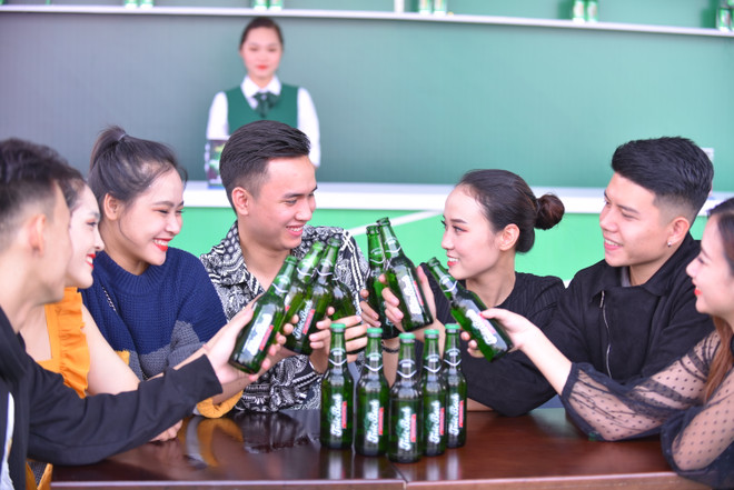 Sản phẩm bia Trúc Bạch của Habeco. (Ảnh: PV/Vietnam+) Lễ hội Bia Hà Nội 2019 trở lại Thủ đô với nhiều trải nghiệm hấp dẫn ảnh 2