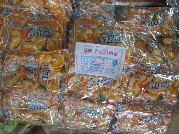 Thu 8 tạ thực phẩm không xuất xứ gần chợ Đồng Xuân ảnh 2