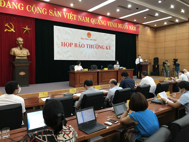 Bộ Công Thương: Số tiền điện hỗ trợ trong đợt 3 khoảng 1.300 tỷ đồng ảnh 1