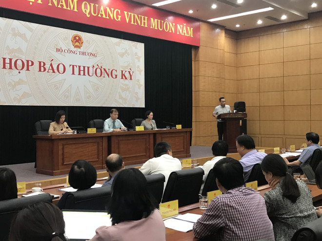 Bộ Công Thương: Đảm bảo đủ hàng thiết yếu cuối năm và Tết Nguyên đán ảnh 1