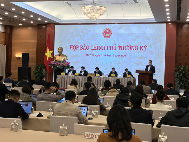 Bộ GT-VT: Mở lại bay quốc tế sẽ thận trọng hơn vì biến chủng Omicron ảnh 1