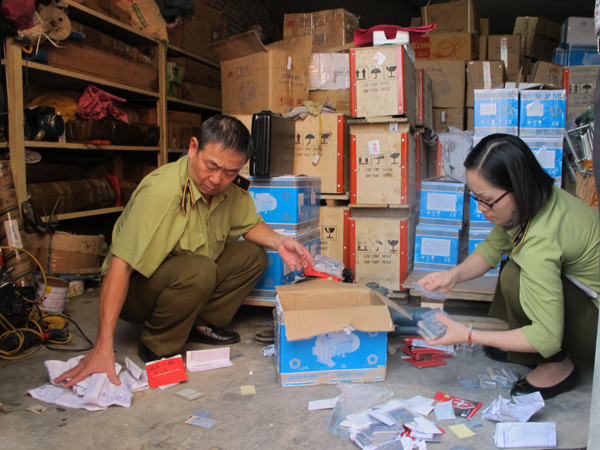 Phát hiện "lò" gia công máy bơm nước giả thương hiệu Pentax ảnh 5