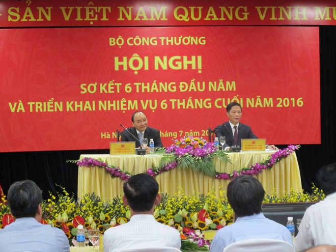 Thủ tướng Chính phủ: Phải giữ được mục tiêu tăng trưởng xuất khẩu 10% ảnh 2