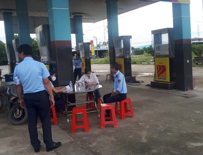 Bộ trưởng Công Thương: Không để đứt gẫy, thiếu hụt xăng dầu dịp Tết ảnh 1