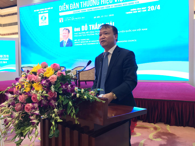 Thứ trưởng Đỗ Thắng Hải phát biểu tại Diễn đàn Thương hiệu. (Ảnh:Vietnam+) Thăng hạng, giá trị thương hiệu Việt vẫn còn ở mức ‘khiêm tốn’? ảnh 2