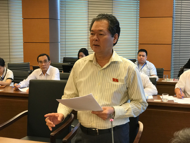 'Nhổ neo' những con tàu nằm bờ không mong muốn: Cách nào? ảnh 2