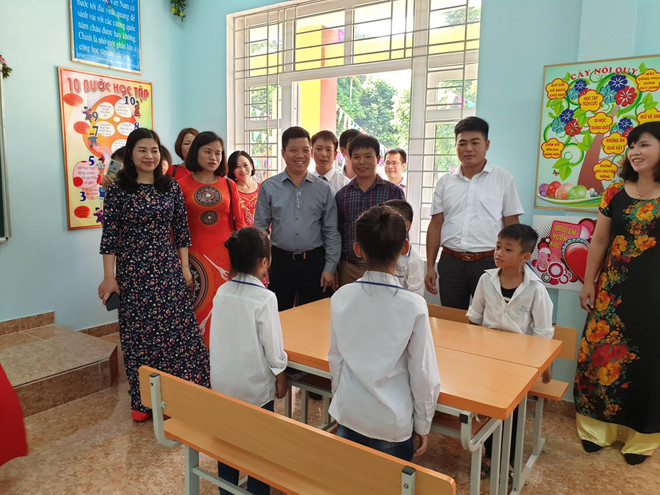 Lọc hóa dầu Bình Sơn mang con chữ đến vùng núi cao Lạng Sơn ảnh 3