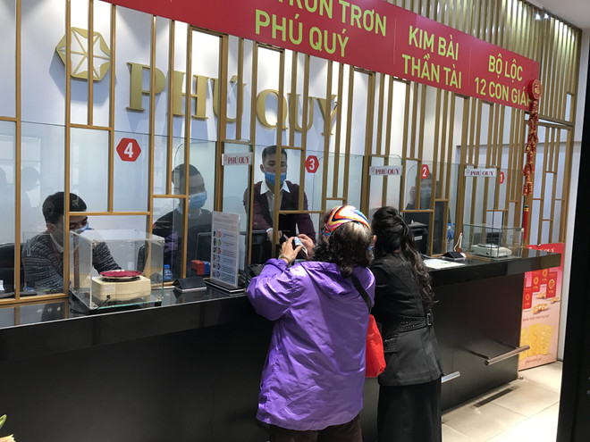 Hai thương hiệu vàng trong nước chênh nhau gần 2 triệu đồng mỗi lượng ảnh 1