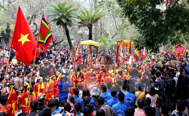 Bộ Công Thương sẽ kỷ luật cán bộ đi lễ chùa trong giờ hành chính ảnh 1