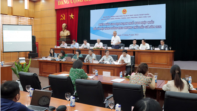 Bảy doanh nghiệp trúng đấu giá 109.000 tấn đường nhập khẩu năm 2022 ảnh 1