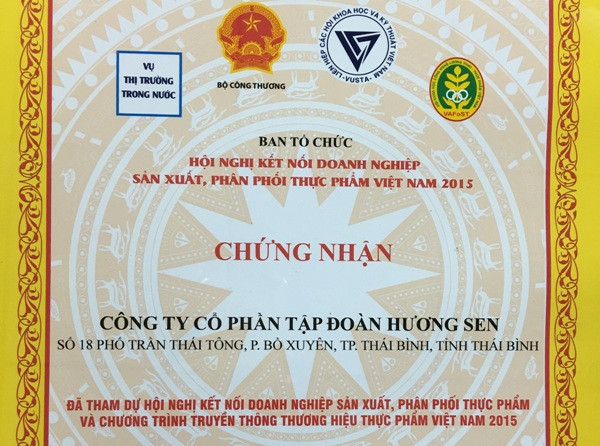 Bia Đại Việt được trao giải "Top 10 thực phẩm tốt nhất Việt Nam" ảnh 2