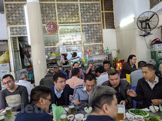 Không tụ tập quá 10 người: Hiểu đúng để tuân thủ quy định phòng dịch ảnh 1