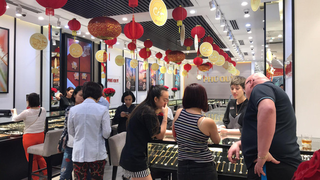 Trong 3 ngày điều chỉnh, giá vàng SJC 'bốc hơi" gần 9 triệu đồng ảnh 1