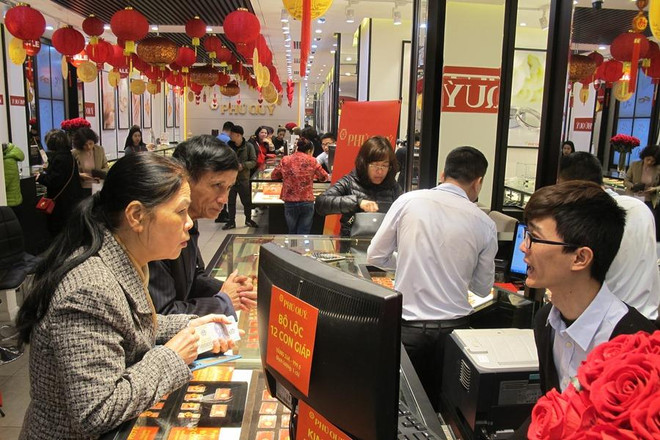 Giảm mạnh, vàng trong nước 'bốc hơi' hơn 400.000 đồng mỗi lượng ảnh 1