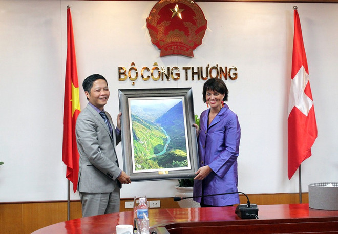 Việt Nam-Thụy Sĩ tăng cường trao đổi hợp tác kinh tế, thương mại ảnh 2