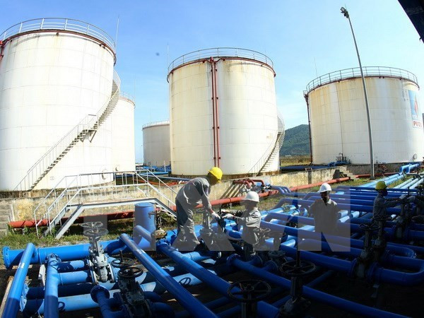 Chi hơn 2,1 tỷ USD nhập khẩu xăng dầu các loại trong 3 tháng đầu năm ảnh 1