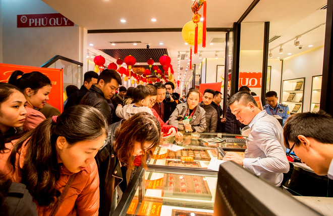 Đảo chiều, giá vàng SJC trượt khỏi ngưỡng 36,86 triệu đồng mỗi lượng ảnh 1